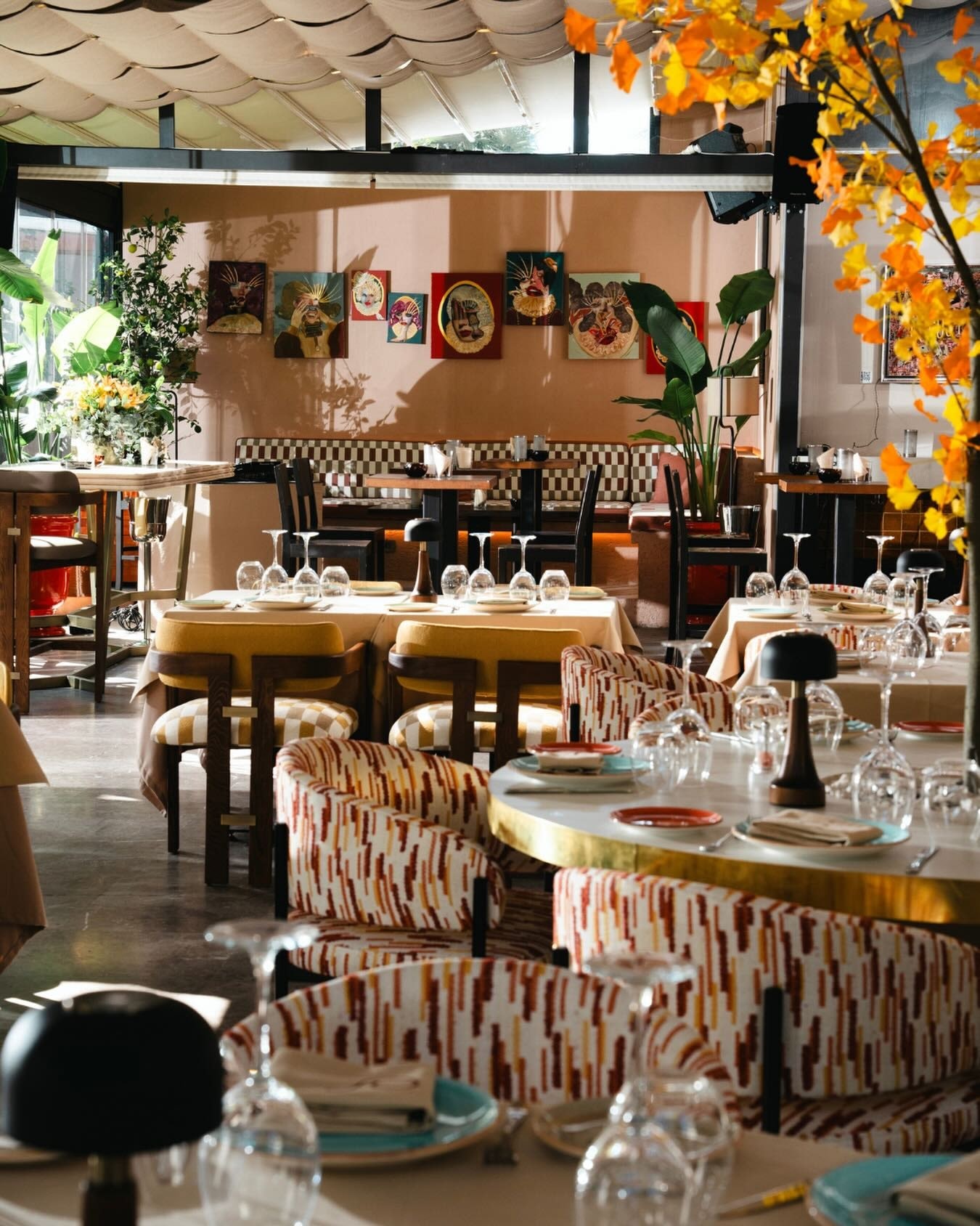 Scarpetta Istanbul: the outdoor dining area