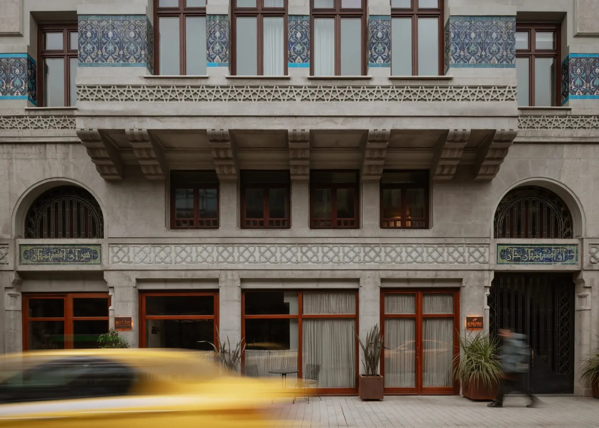 Sen'den Karaköy restoran atmosferi