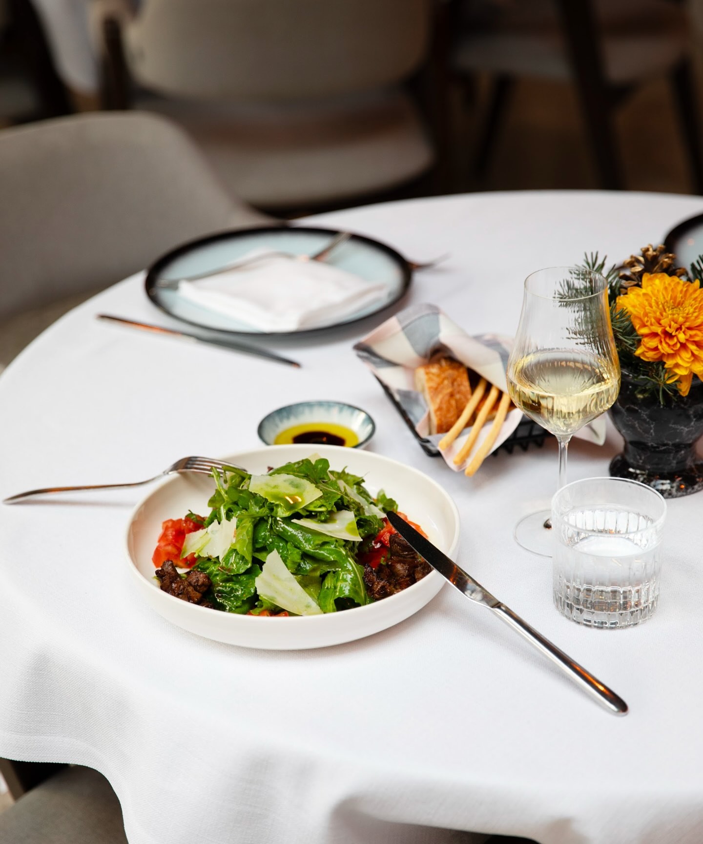 The dining atmosphere at Serafina Kemer Country