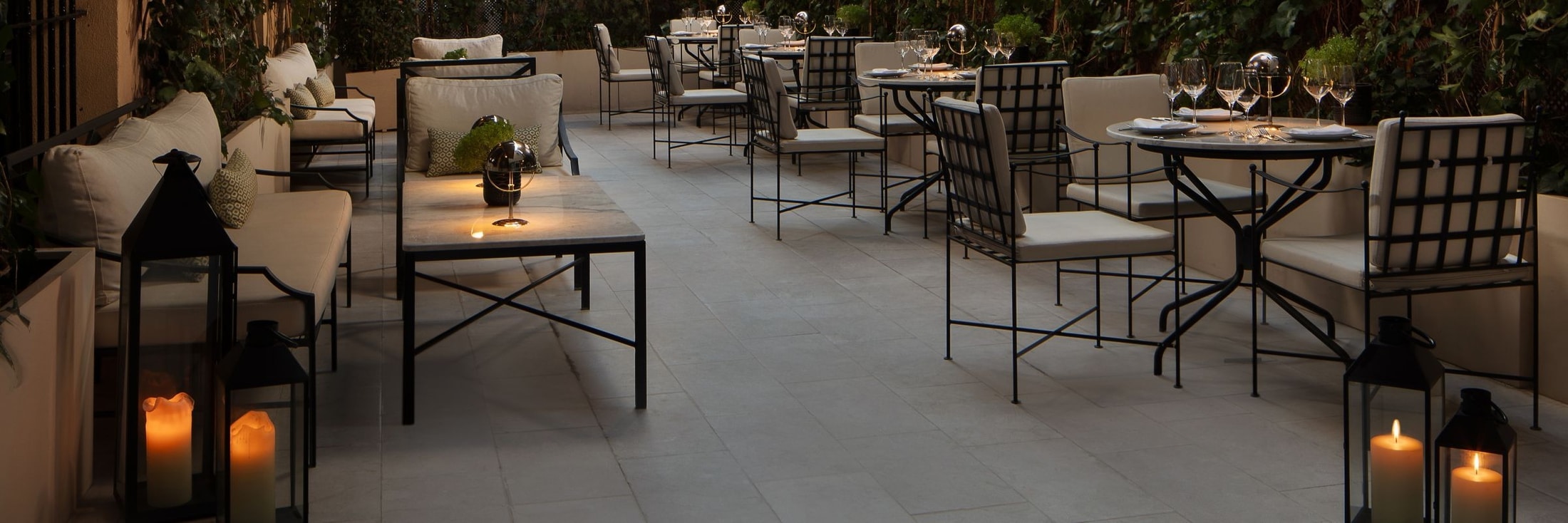 Interior and atmosphere at Şiran Restaurant