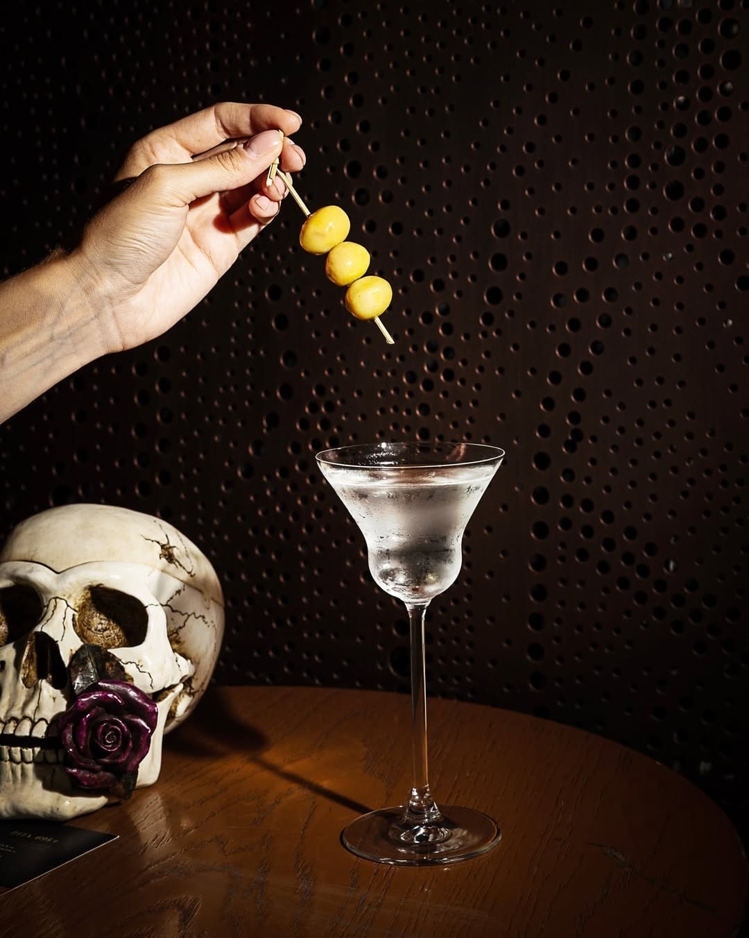 Food and atmosphere at Skull & Bones, Karaköy