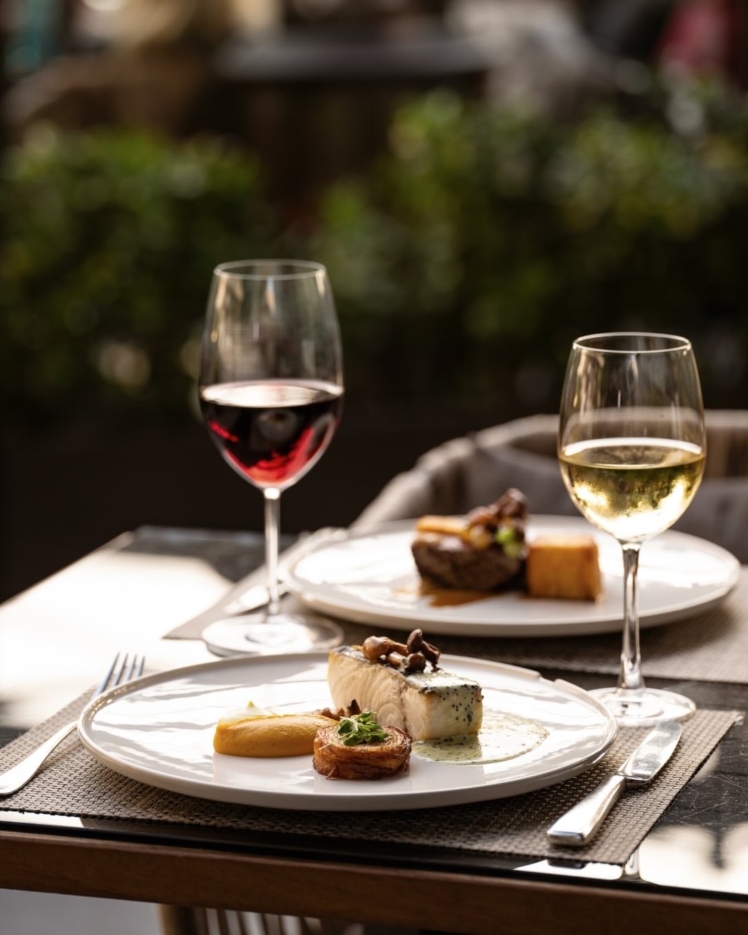 St. Regis Brasserie restoranı ve mutfağından bir kare