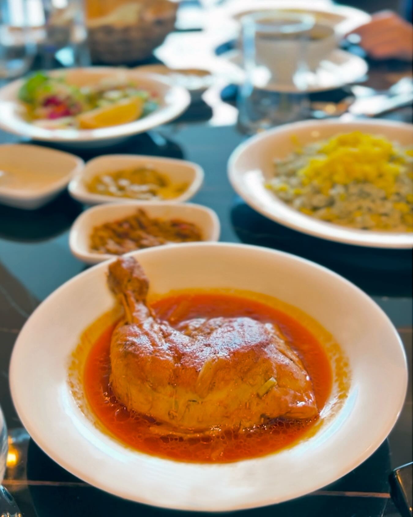 The dining atmosphere at Sudi Restaurant