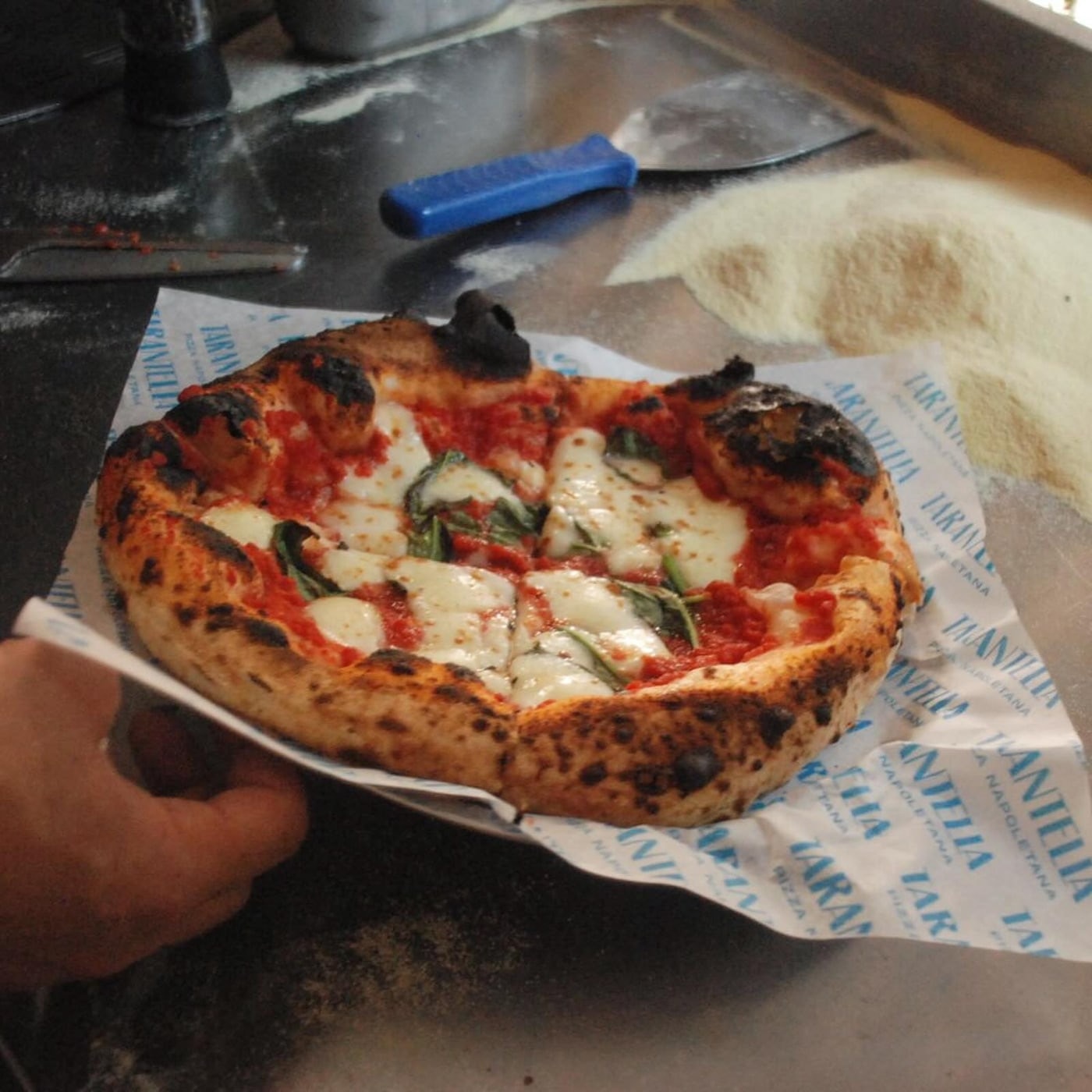 Tarantella Pizza Napoletana mutfağından özenle hazırlanmış bir lezzet