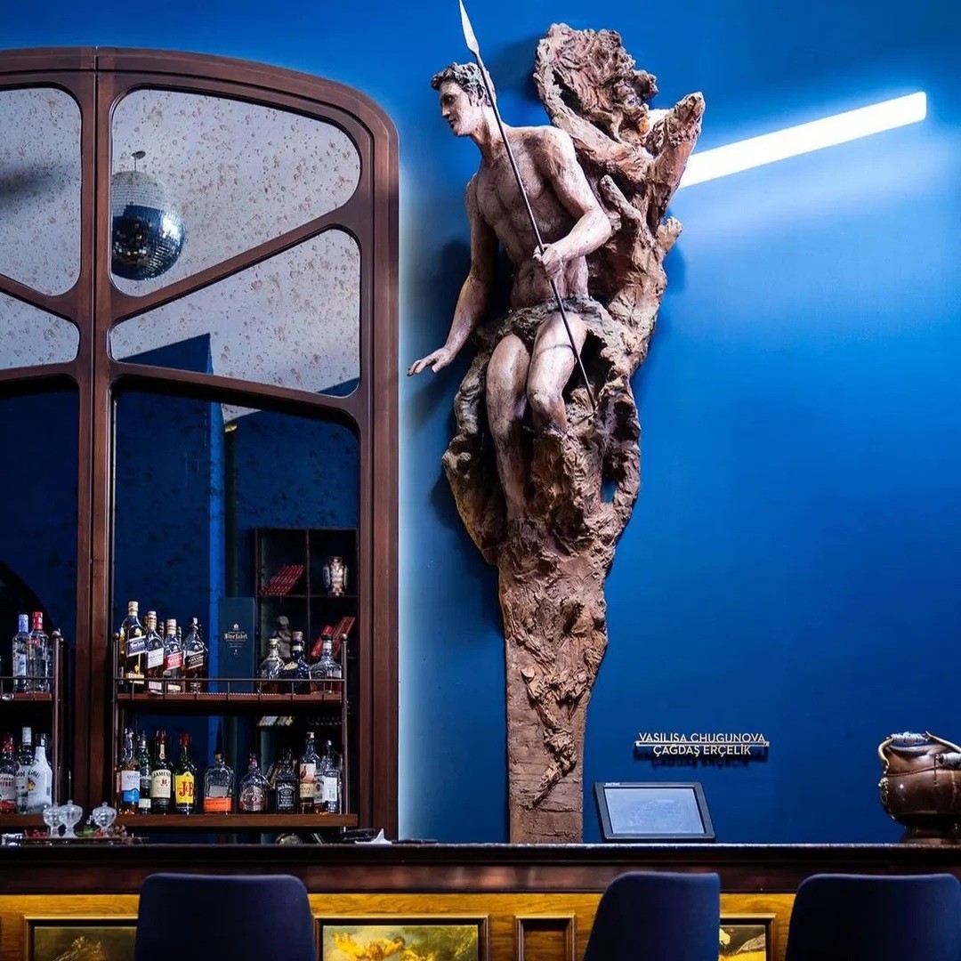 The dining atmosphere at The Red Balloon