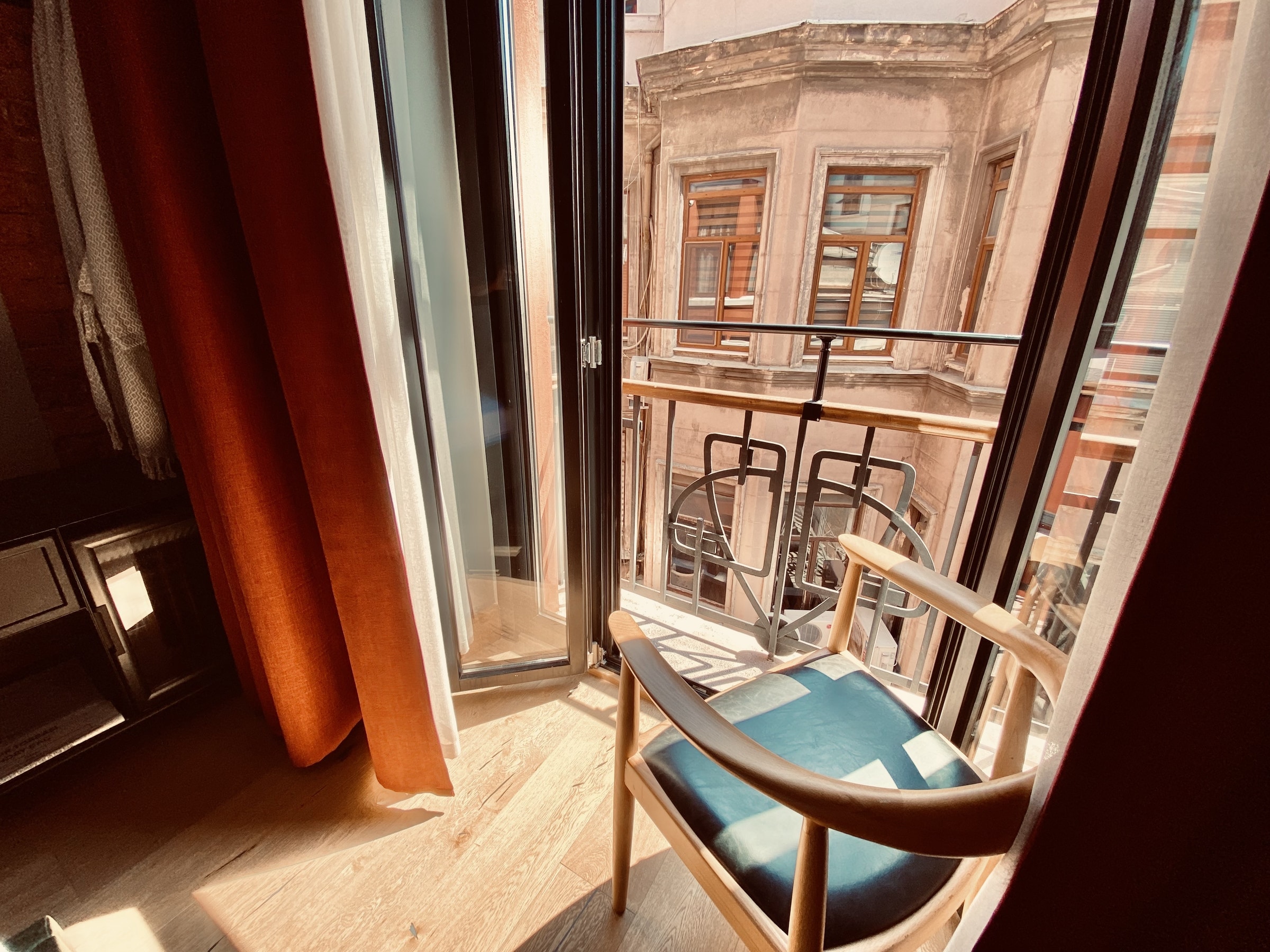 Restaurant atmosphere at Tone İstanbul
