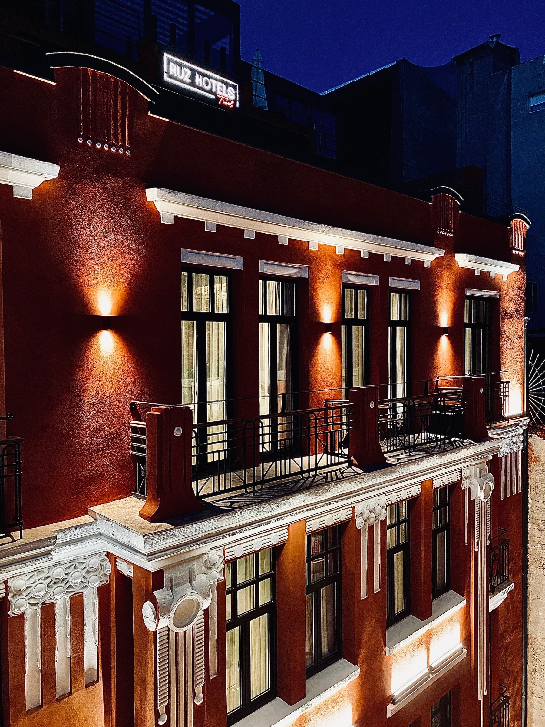 Restaurant atmosphere at Tone İstanbul