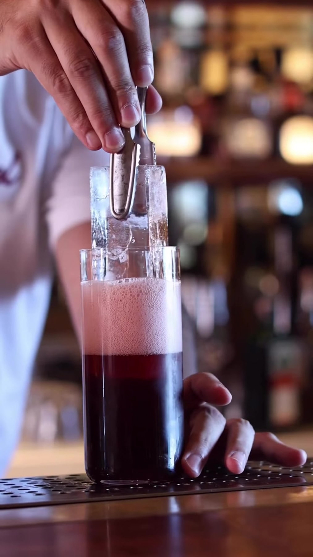 katmanlı imza kokteyl — topside bar