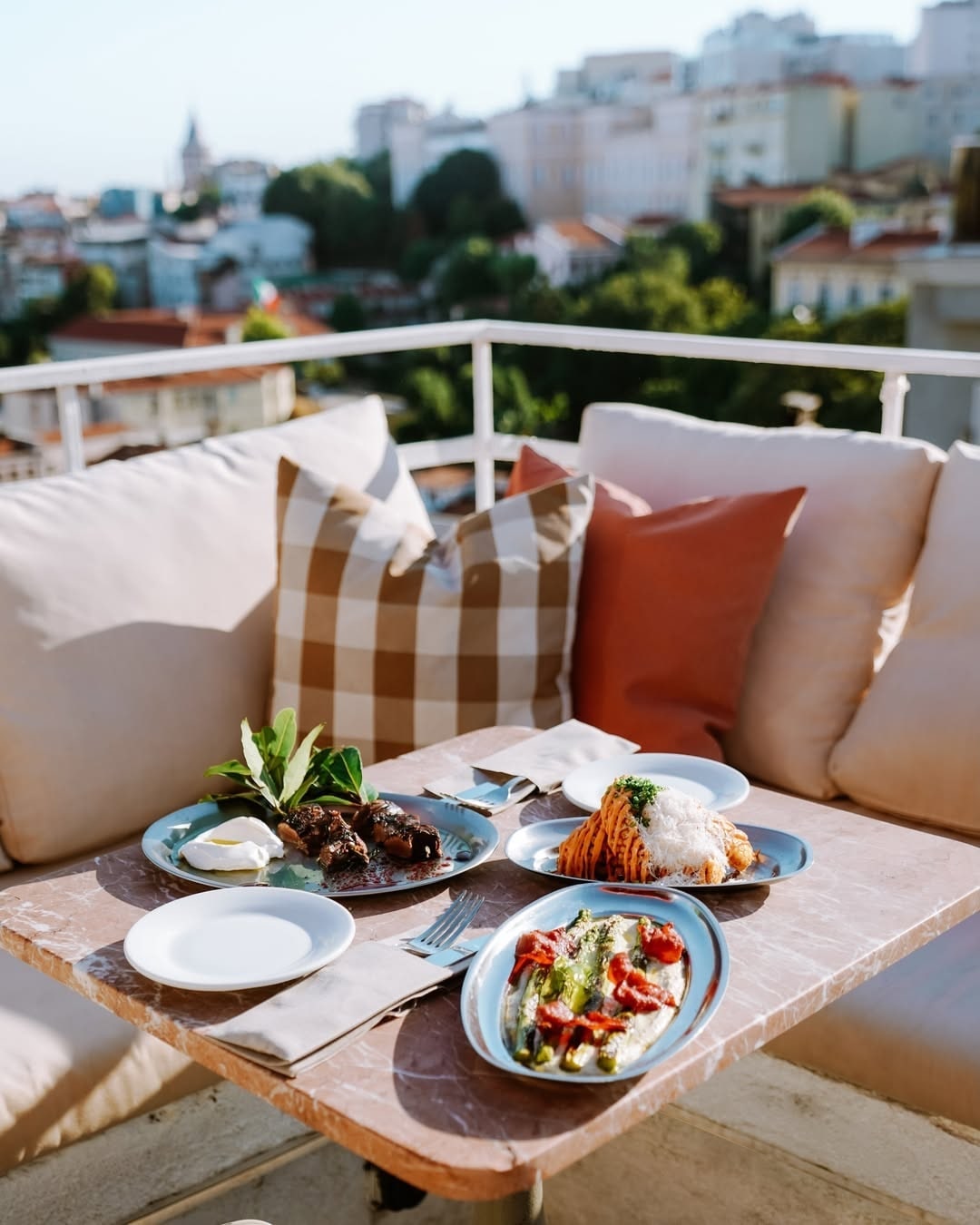 Food and atmosphere at Üme