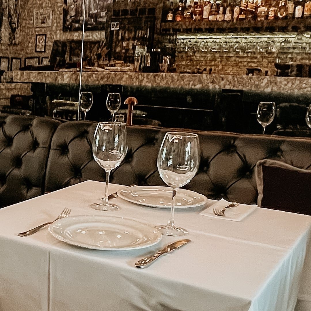 Vincotto Göktürk: tables prepared for service