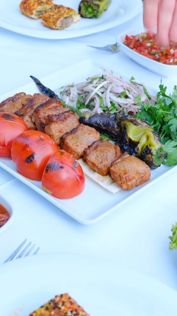 A carefully presented dish from Ziya Şark Sofrası Florya