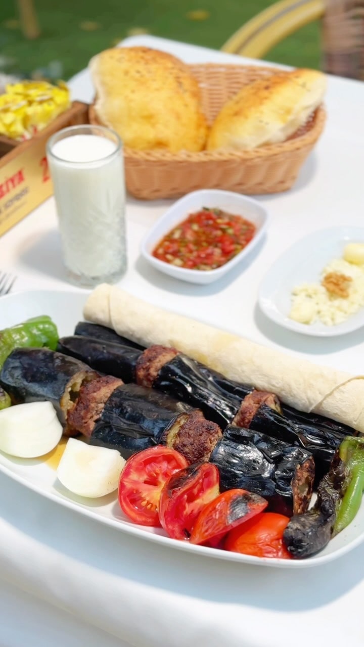 A carefully presented dish from Ziya Şark Sofrası Florya