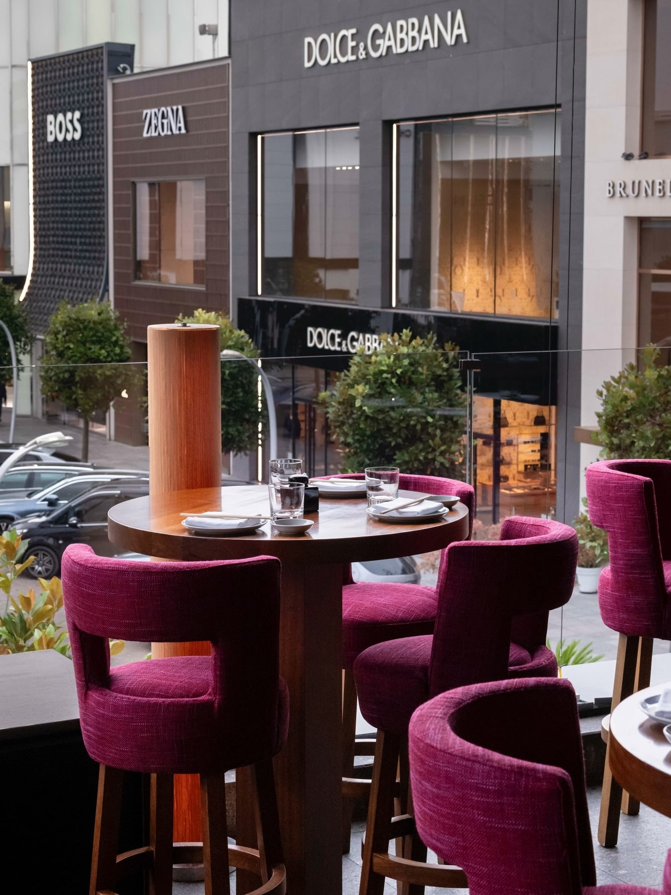 Zuma Istanbul: tables prepared for service
